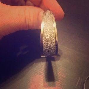 Sparkling silver earrings